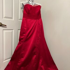 NWT- David’s Bridal Dress- size 12 - Deep Red
